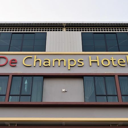 De Champs Hotel Kuantan Exterior foto