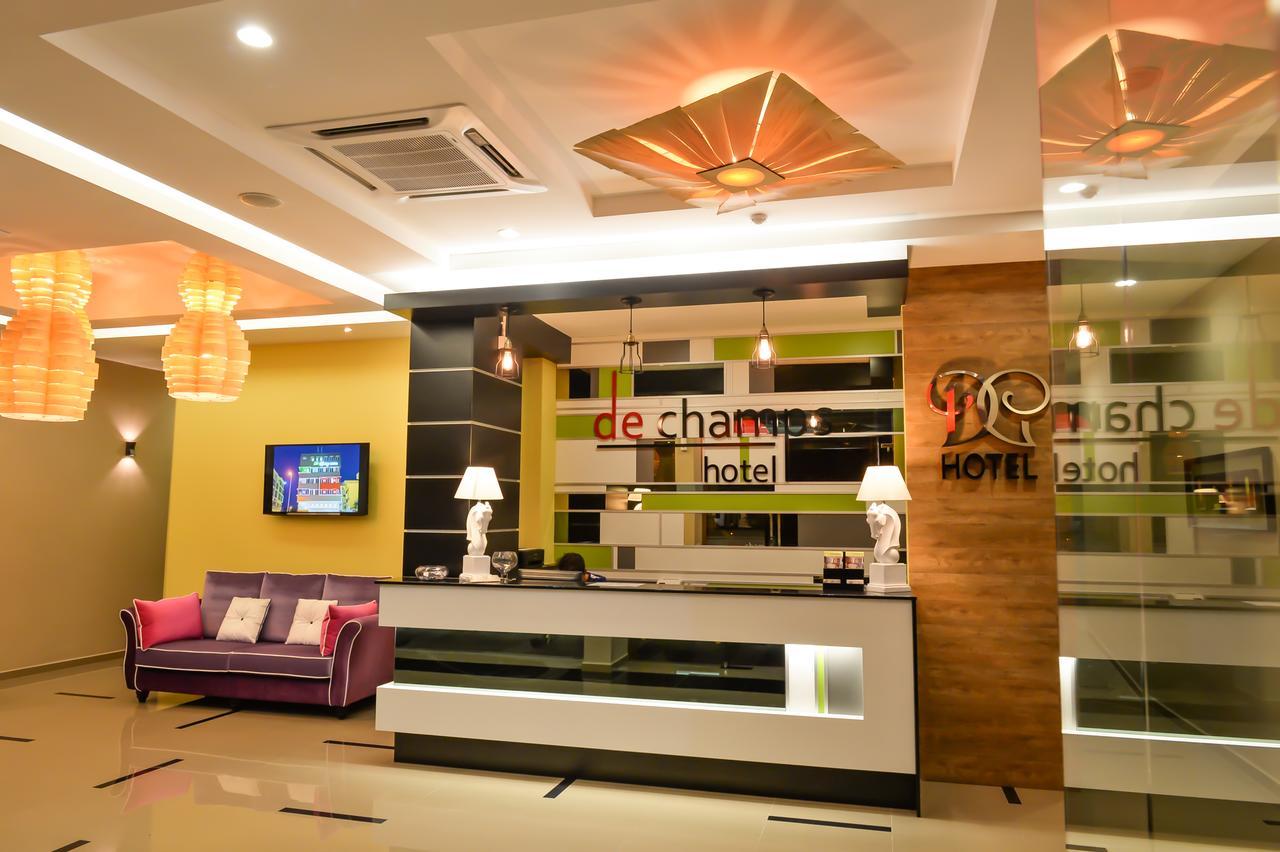 De Champs Hotel Kuantan Exterior foto